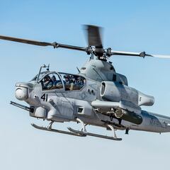 U.S. Marine AH-1Z fires secret long-range missile for first time that can reach 150 miles away