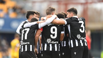 El Cartagena, a por el primer objetivo