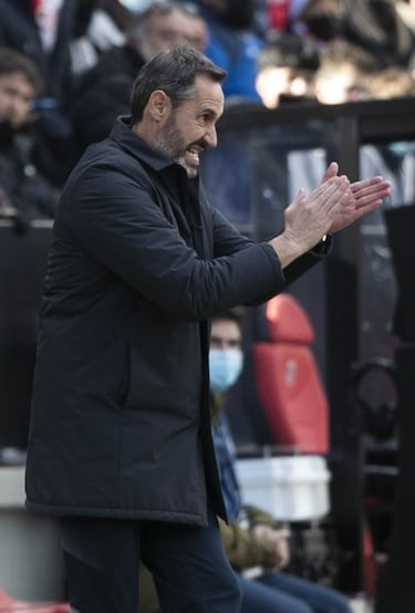 Morlanes alza la mano