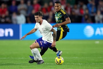 La estrella de la Selección de Estados Unidos brilló en la vuelta de cuartos de final contra Jamaica y batió un nuevo récord.