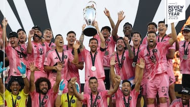 Tras hacer historia con el Barcelona y con Argentina, Leo Messi sigue triunfando allá donde va. El futbolista argentino fue pieza clave en el gran año del Inter de Miami conquistando el título de la Conferencia Este de la MLS y ayudando al equipo a conseguir su primera MLS de la historia tras imponerse en la gran final de la competición. Un Messi que podría seguir haciendo historia en 2026 en el próximo Mundial de Fútbol, que se disputará en Estados Unidos, Canadá y México.