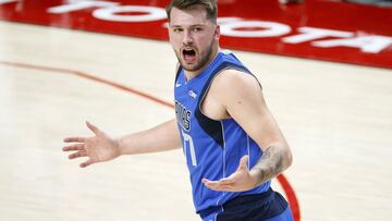 Los Mavs recuperan el pulso con Luka Doncic y Porzingis de vuelta
