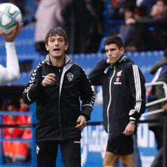 El Elche se queda sin pivotes para recibir al Almería