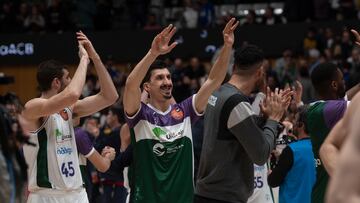 16/02/23  PARTIDO BALONCESTO BASKET 
COPA DEL REY 2023 EN BADALONA 
BARCELONA - UNICAJA 
ALEGRIA CLASIFICACION NIHAD DJEDOVIC