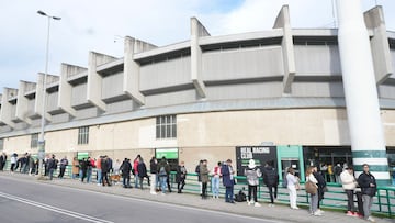 Colas en El Sardinero, estadio del Racing.