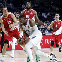 El Madrid gana al Mónaco tras perder 25 puntos de ventaja