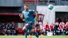 Emmen (Netherlands), 21/05/2023.- Santiago Gimenez of Feyenoord during the Dutch Eredivisie soccer match between FC Emmen and Feyenoord Rotterdam in Emmen, Netherlands, 21 May 2023. (Países Bajos; Holanda) EFE/EPA/COR LASKER
