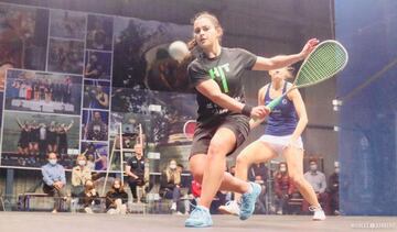 Cristina Gómez en un partido de squash.