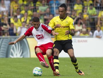 Pierre-Emerick Aubameyang en su primer partido oficial con el Dortmund en agosto de 2013.