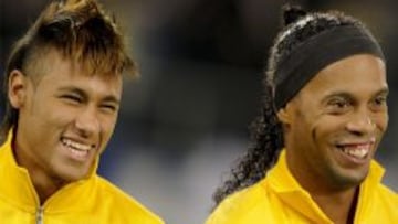 Santos intentará juntar a Ronaldinho y Neymar en 2013