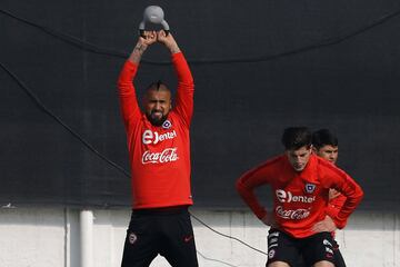 Arturo Vidal se integró a las prácticas de la Roja