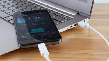 Adiós al enchufe: estos son los tipos de cargadores de móvil que funcionan cuando no hay luz