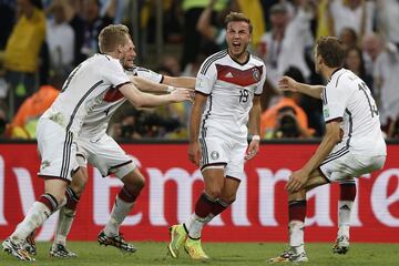 1-0. Mario Goetze celebra el primer gol.