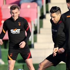 Falcao entrena con normalidad en medio de más rumores