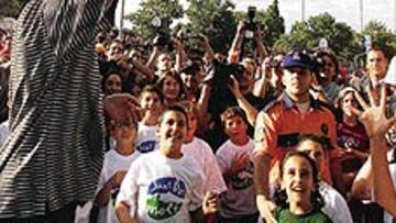 <b>ENORME EXPECTACIÓN.</B> Pau Gasol es el idolo de la afición, que llenará para verle el Palau Sant Jordi.