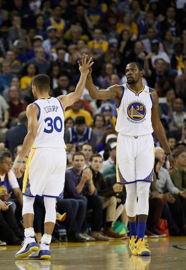 Los 10 primeros aspirantes para el MVP de la temporada 2016-17