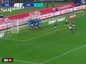 Así fue la pelea de Godín y Medel en Italia