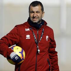 Diego Martínez: "La fortaleza
de este Granada es el equipo"