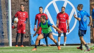 Carlos Ruiz y Dani, supervivientes blanquiazules