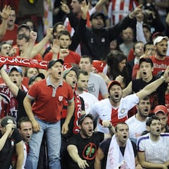 El Olympiacos solo jugará contra el Panathinaikos si arbitran colegiados extranjeros