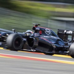 Alonso y McLaren: Tercer motor y 60 puestos de sanción en Spa