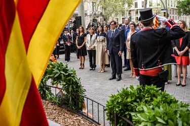 El presidente de la Generalitat de Cataluña, Salvador Illa, llega a la ofrenda floral al monumento de Rafael Casanova, con motivo de la Diada, en la Ronda de Sant Pere-Alí Bei.