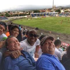 Tino Asprilla, dividido entre Cortulua y Atlético Nacional