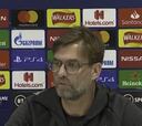 Klopp vuelve a iluminar al mundo: rapapolvo a un periodista por el coronavirus