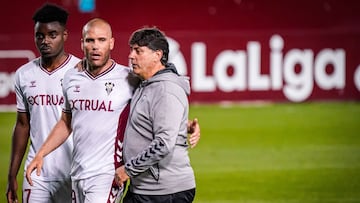 Alejandro Menéndez, en su época en el Albacete.