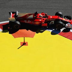 Ferrari domina en Rusia, con Alonso 12º y Sainz 15º