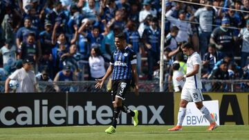 Loa Gallos Blancos siguen en plan grande y derrotaron 3-0 a la M&aacute;quina celeste; doblete de Luis Romo.