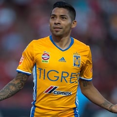 Javier Aquino ya encontró equipo