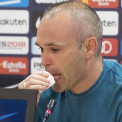 Iniesta se despide: "Decir adiós a mi casa y a mi vida es muy complicado"