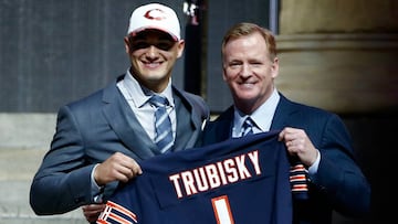 Pese a que las expectativas son inmensas sobre Mitch Trubisky, los Bears harían bien en ser pacientes con él, según Jay Cutler.