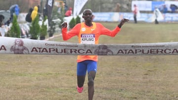 Kiplimo, en la imagen, y Chebet vencen en el Cross de Atapuerca