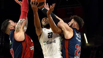 El Baskonia barre al Darussafaka y suma la segunda victoria