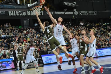 Partido del Bilbao Basket en competición europea.