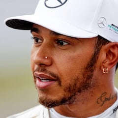 Una ex de Hamilton desvela los peores modales del piloto