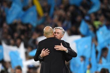 La afición está con Ancelotti