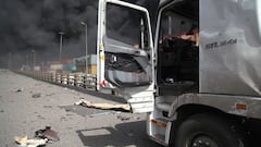 Explosion at Iranian oil port sparks panic and chaos in Bandar Abbas