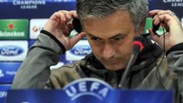 El entrenador del Real Madrid, José Mourinho, en rueda de prensa.