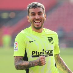 Correa se afianza con su método: poco ruido y muchas nueces