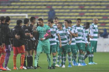 Santos, cerca de asegurar el tercer liderato de su historia