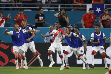 El cuadro de Reinaldo Rueda fue ampliamente superado por el equipo de Gareca y sufrió una dura derrota en el Hard Rock Stadium de Miami.