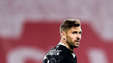 "En N¨¢poles ficharon dos jugadores que ten¨ªan que jugar por decreto antes que yo"