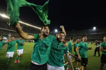 Los verdiblancos celebraron el ascenso.