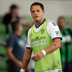 Reporte: Chicharito regresaría al fútbol de Europa con el AEK Athens a petición de Matías Almeyda