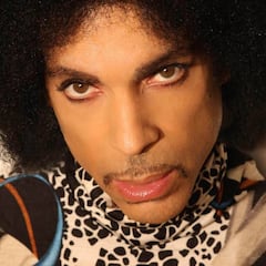 Prince, hospitalizado tras un aterrizaje de urgencia
