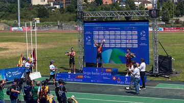 Sergio Baxter y Antonio Serrat, doblete español en triatlón 