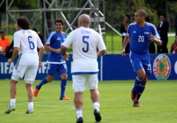 El partido entre las leyendas de la Fifa y las leyendas de Colombia se disputó este lunes 3 de octubre en la sede deportiva de la FCF.